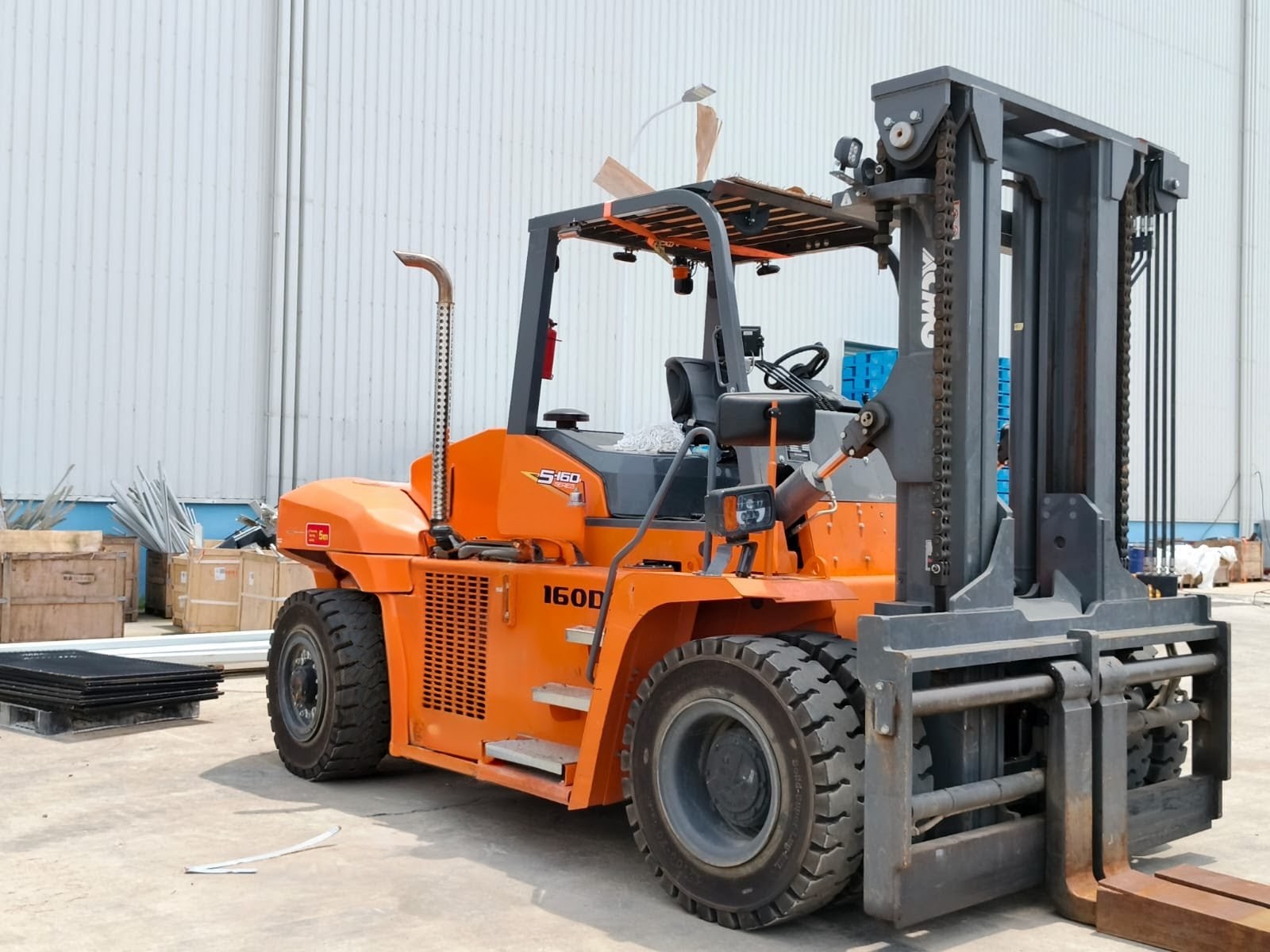 Forklift 16 Ton